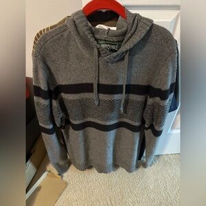 Men’s Small American Eagle Sweater excel!